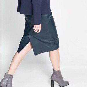 Zara Woman navy faux leather midi pencil skirt